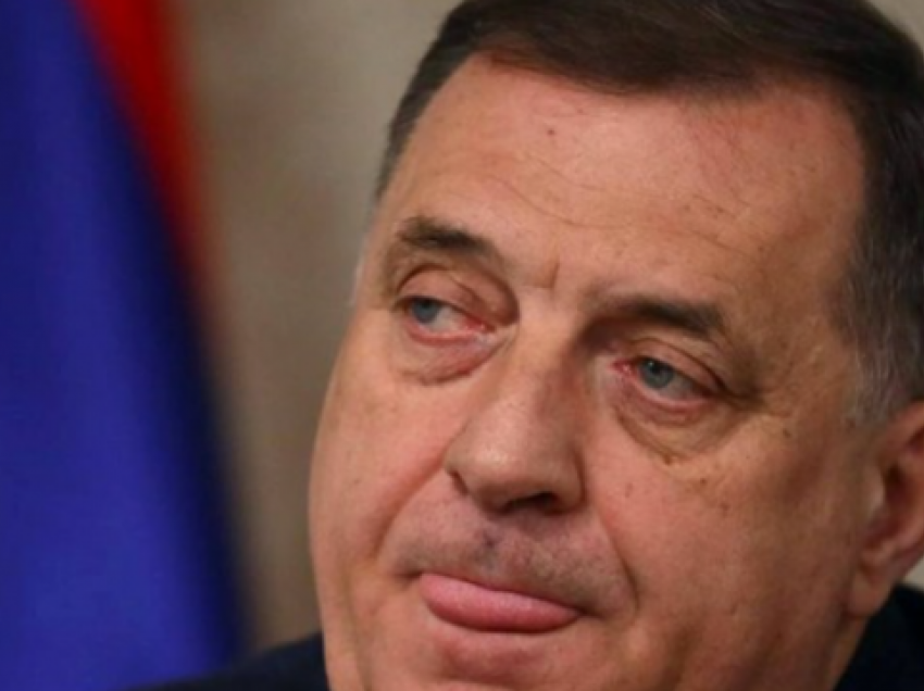 Dodik arsyeton luftën në Ukrainë: Perëndimi e detyroi Rusinë të hakmerret