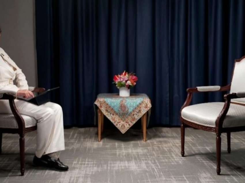 Presidenti i Iranit tërhiqet nga intervista me CNN, pasi gazetarja refuzoi kërkesën për “shall në kokë”