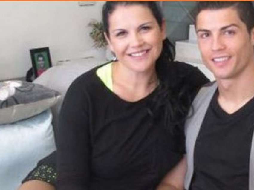 Motra e Ronaldos për kritikët: Portugezët pështyjnë në pjatën e tyre, mbreti im, unë jam 