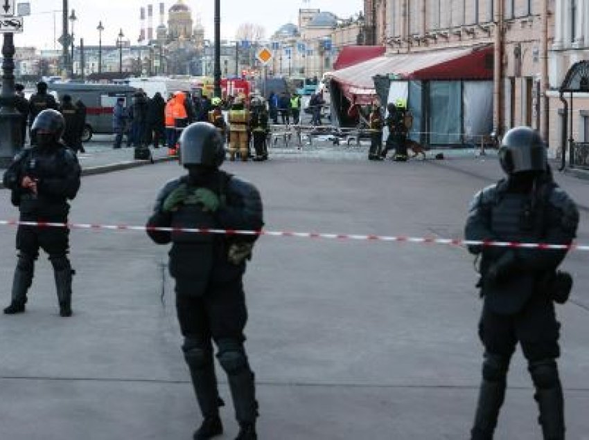 Shpërthim në një lokal në Shën Petersburg, vritet komandanti ushtarak rus, 16 persona të plagosur