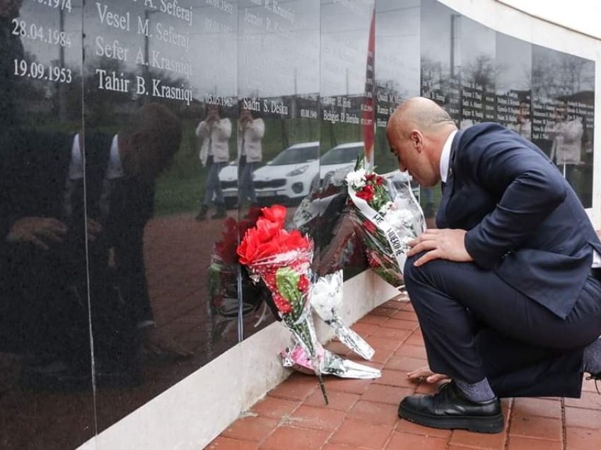 Haradinaj kujton 86 martirët e rënë në Kralan: Liria e Kosovës mban emrin e secilit prej tyre