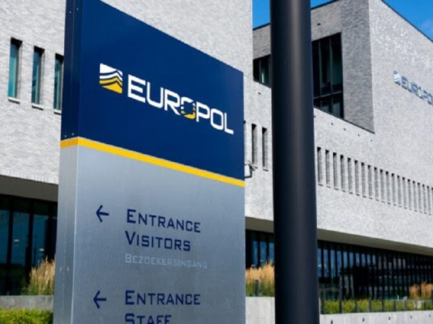 ​Europol: Krimi i organizuar po depërton në portet e BE-së