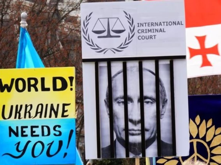 FBI ndihmon Ukrainën të mbledhë të dhëna për krimet e mundshme të luftës