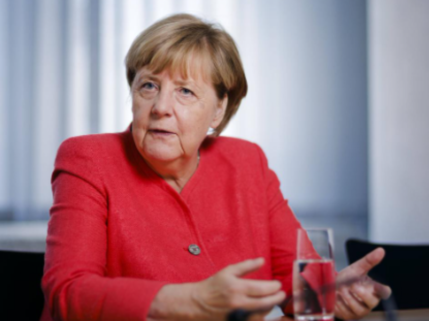Angela Merkel: Më së voni në vitin 2005 ose 2006 duhet të kishim thënë se nuk ka mbaruar “Lufta e Ftohtë”