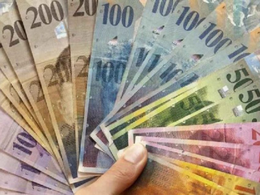Një qytetar fitoi 69.5 milionë franga nga lotaria