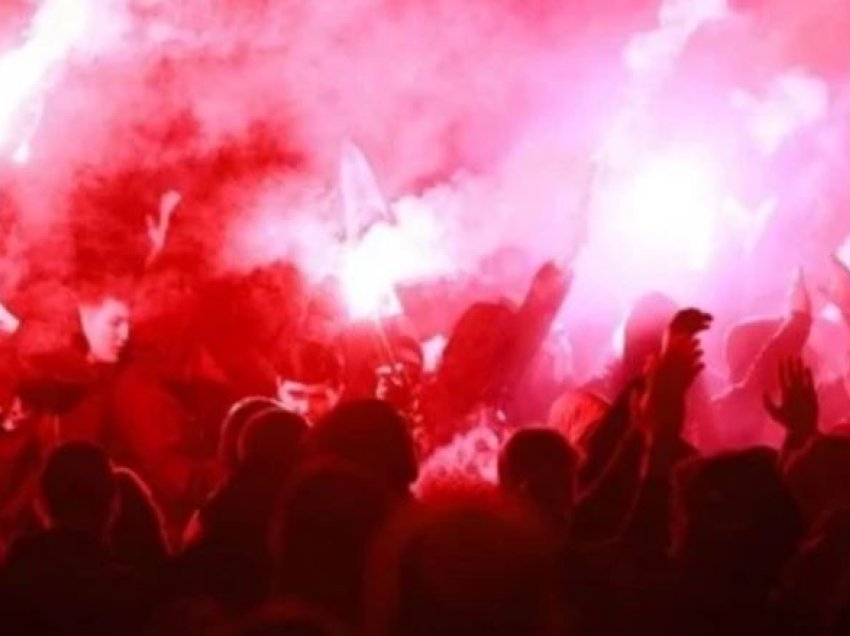 Disa tifozë të Dinamos tentuan të ikin nga Greqia, vazhdojnë arrestimet