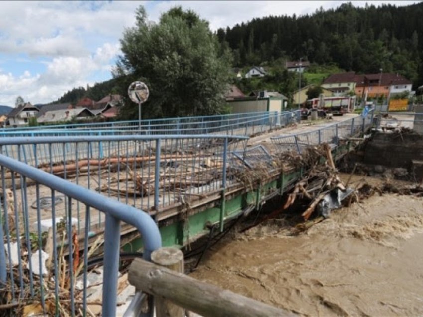 NATO dërgon ndihma për Slloveninë pas përmbytjeve