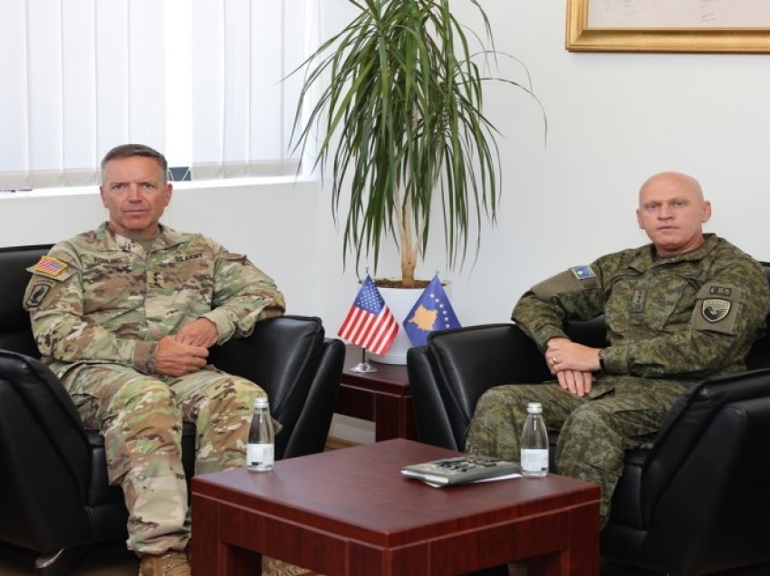 Gjenerali amerikan: Do të vazhdojmë ta përkrahim FSK-në