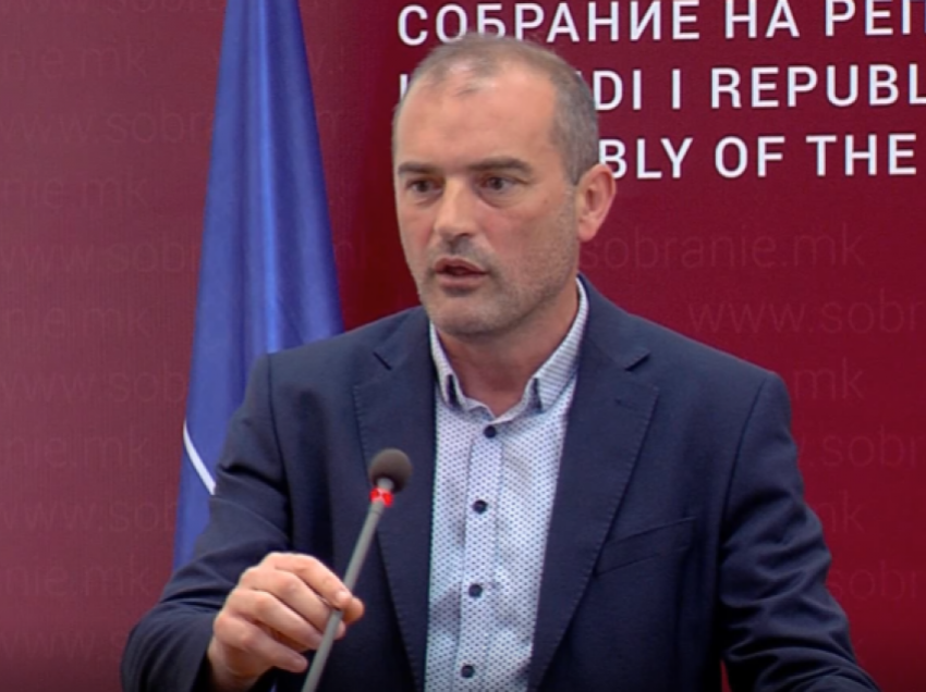 Snopçe: Taravari është kryetari i asaj partie që rrëzoi OBRM-PDUKM dhe Gruevskin