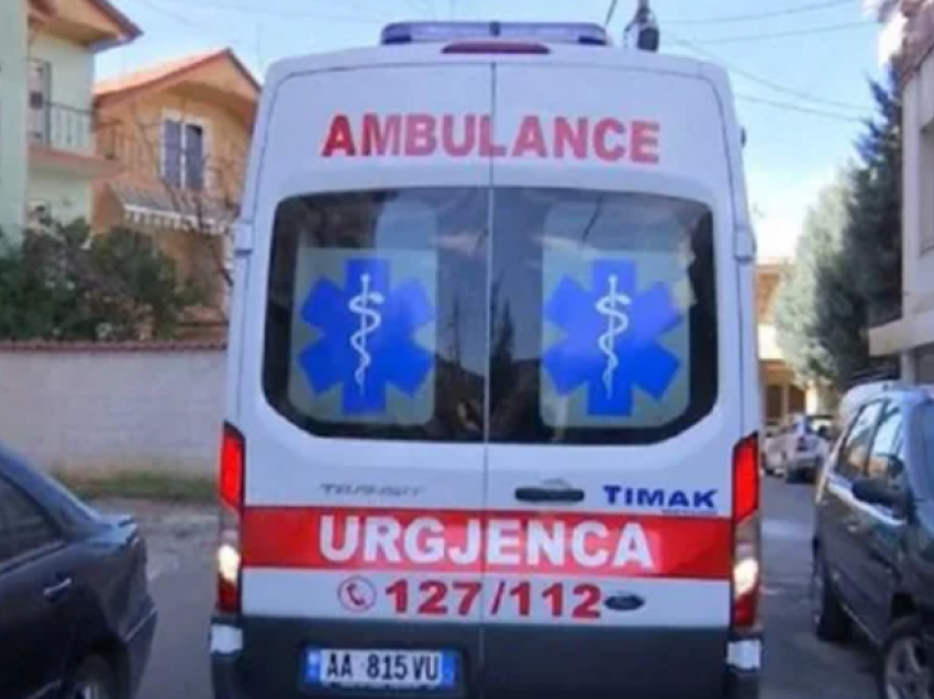 Përmbyset makina në aksin Librazhd-Elbasan, plagoset drejtuesi 25-vjeçar