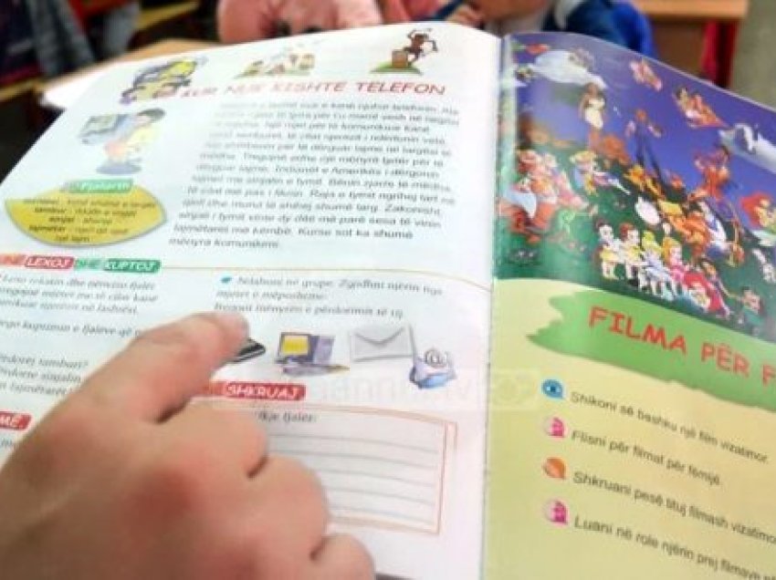 Shkollat në Kosovë ende pa tekste mësimore