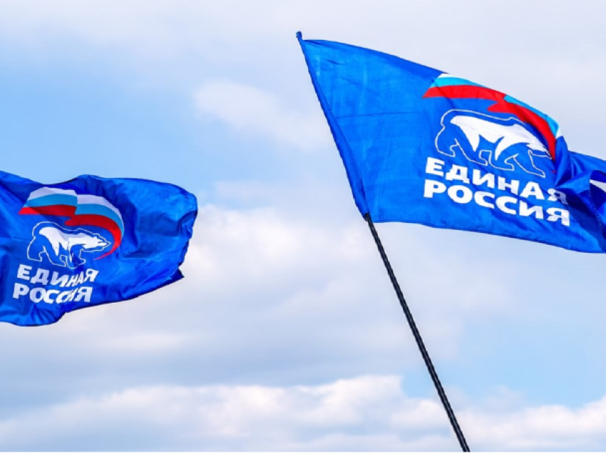 Partia e Putinit emëron Zelenskyn për zgjedhjet lokale