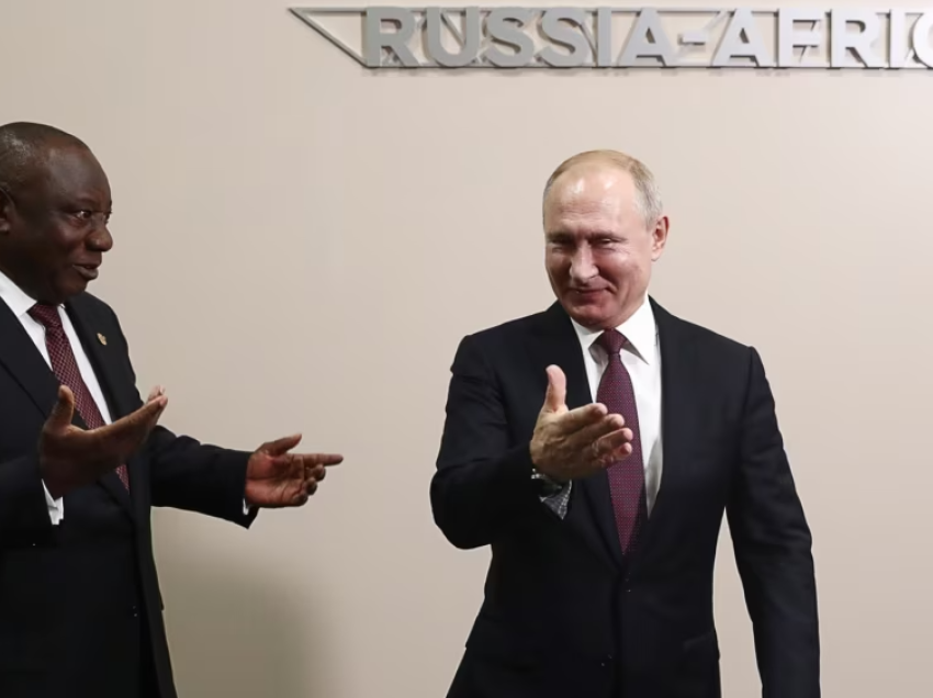 Lidhja ‘e çuditshme’ mes Rusisë dhe Afrikës së Jugut
