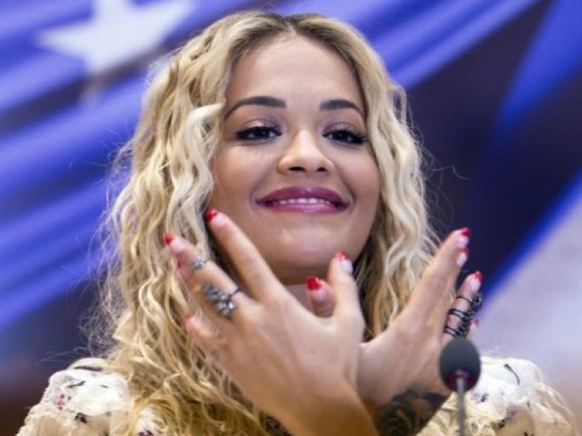 Reagon Rita Ora: Flamuri mu dha nga një fans, më pas e kuptova se ishte serb, jam shqiptare krenare