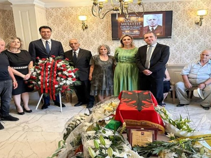 Basha, homazhe në nderim të ish-prefektit dhe kryetarit të Bashkisë të Tiranës, Qazim Mulleti