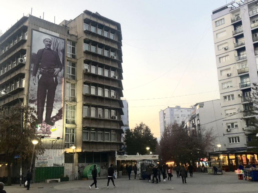 Tre persona rrihen keq mes vete në Mitrovicë, përfundojnë në spital