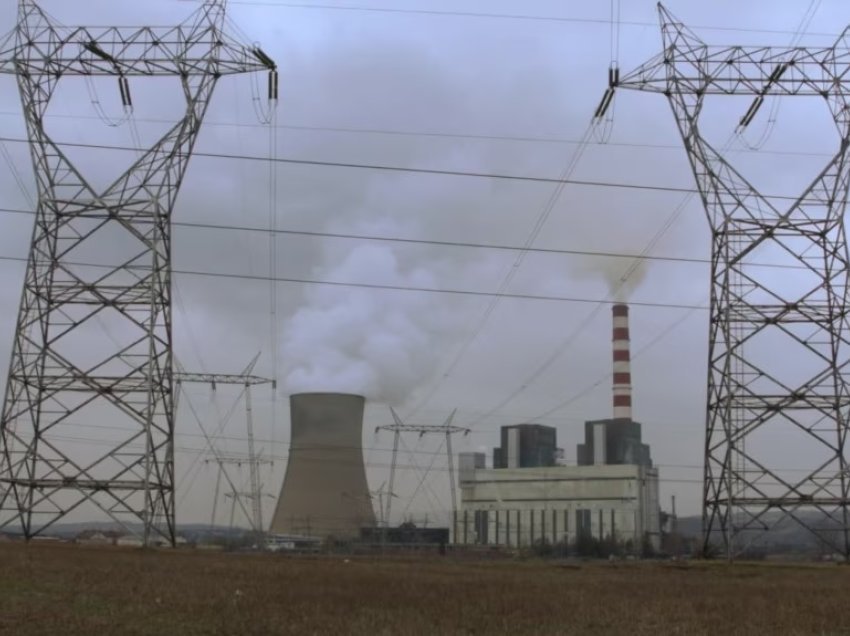 Nënshkruhet kontrata me kompaninë serbe për shpërndarjen e energjisë elektrike në veri të Kosovës