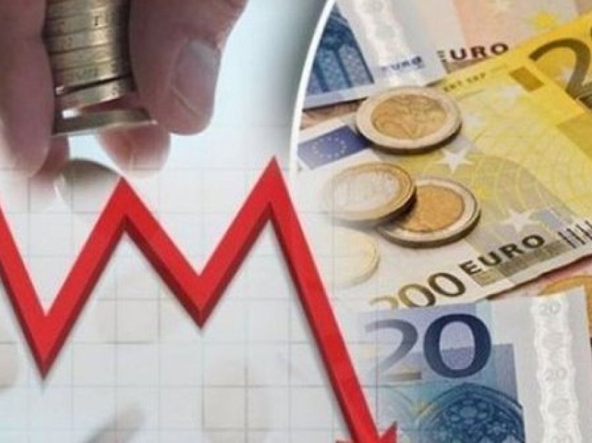 Këmbimi valutor me 9 dhjetor/ Çfarë po ndodh sot me euron dhe dollarin?