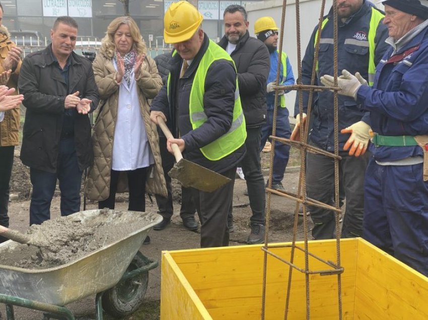 Vihet gurthemeli i QKMF-së në Lipjan – Ahmeti: Investuam 1.8 milionë euro, përfundon në vitin 2025
