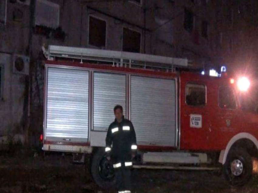 Përfshihet nga zjarri një fabrikë vaji në Tiranë