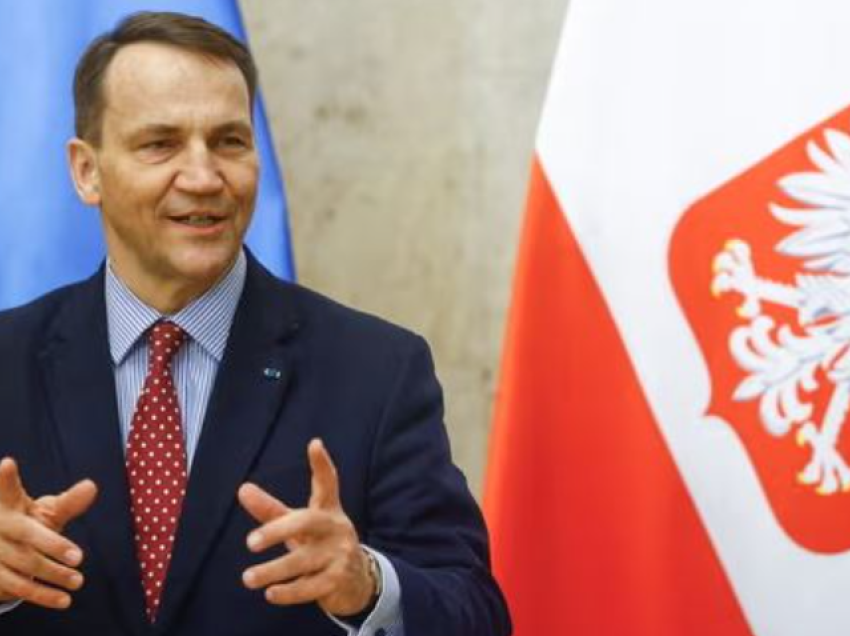 Ministri i Jashtëm i Polonisë: Perëndimi duhet të riarmatoset përballë kërcënimit rus
