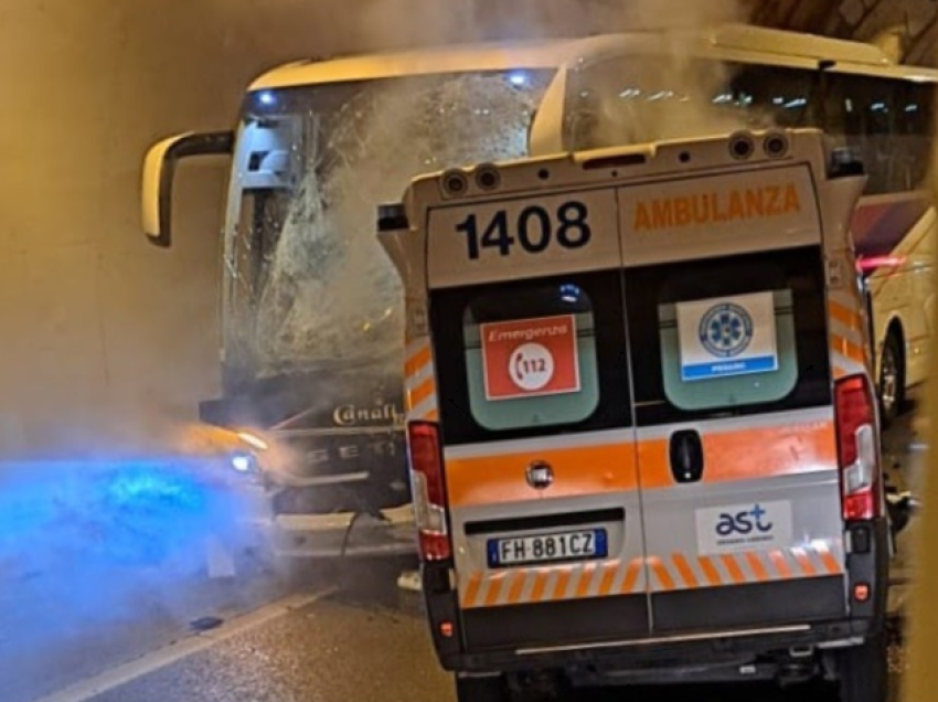 Itali/ Përplasja e ambulancës me autobusin në tunel, mes 4 viktimave edhe një mjek shqiptar