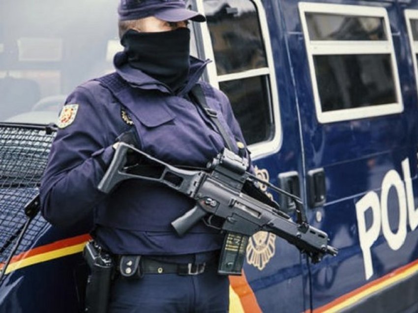 Arrestohet shqiptari, ‘koka’ e trafikut të kokainës në 15 shtete