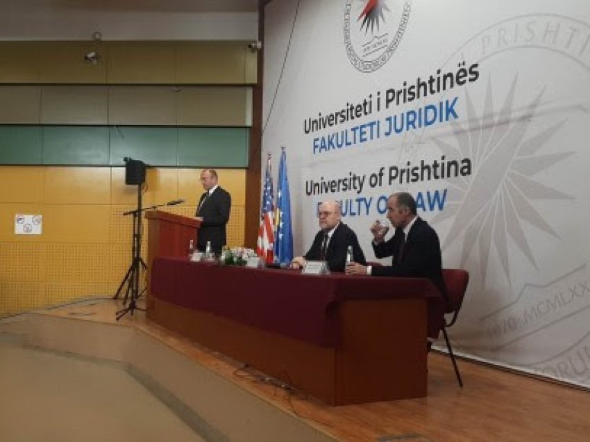 ​Akademia e Shkencave në Tiranë promovon “Antologjinë e kompozitorëve kosovarë”