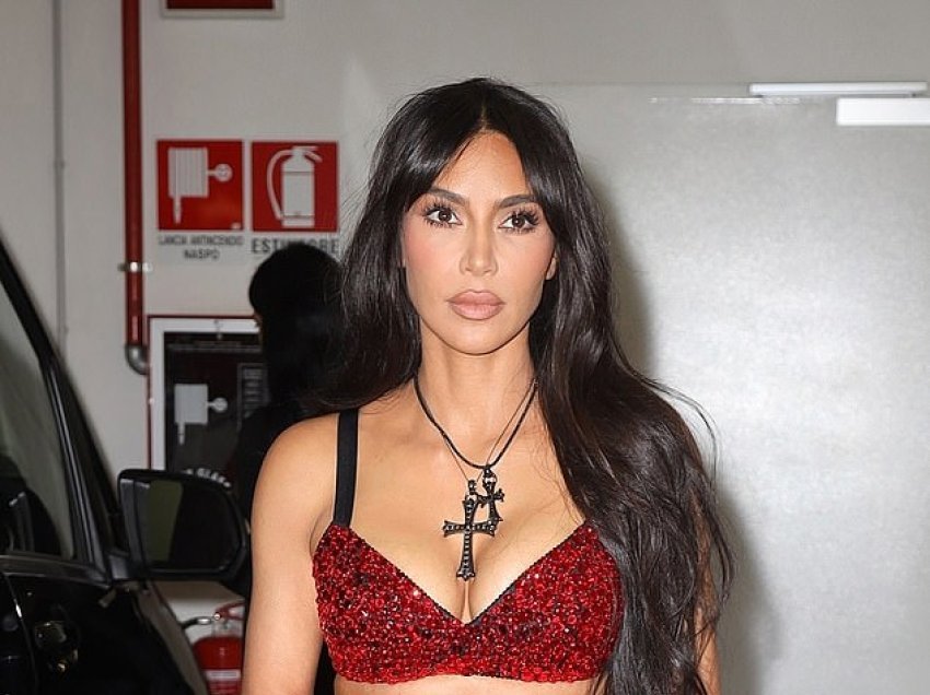 Kim Kardashian bën që e gjithë vëmendja të kthehet tek ajo në Javën e Modës në Milano