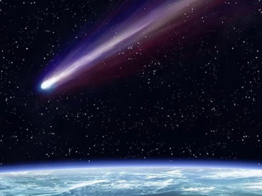 Një kometë e re pritet të kalojë afër Tokës për herë të parë që nga epoka e Neandertalit