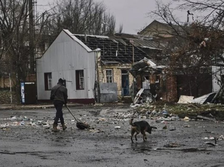 Ukraina thotë se ka vrarë mbi 800 ushtarë rusë