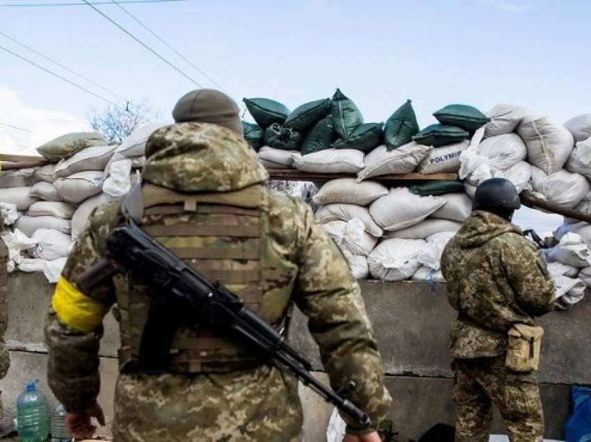 Forcat ukrainase 'zmbrapsin sulmet ruse' në Luhansk dhe Donetsk
