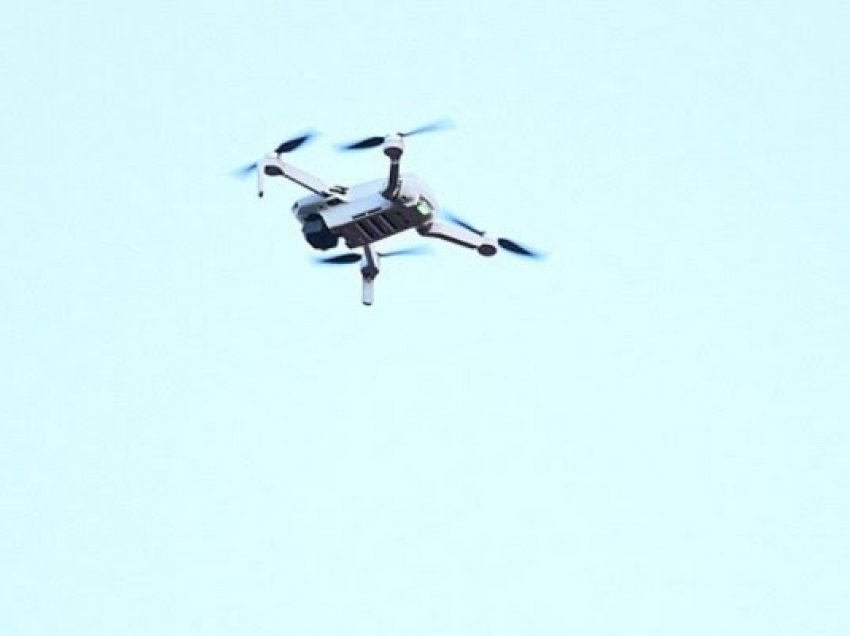 Ndeshja e Premier Ligës pezullohet për shkak të dronit