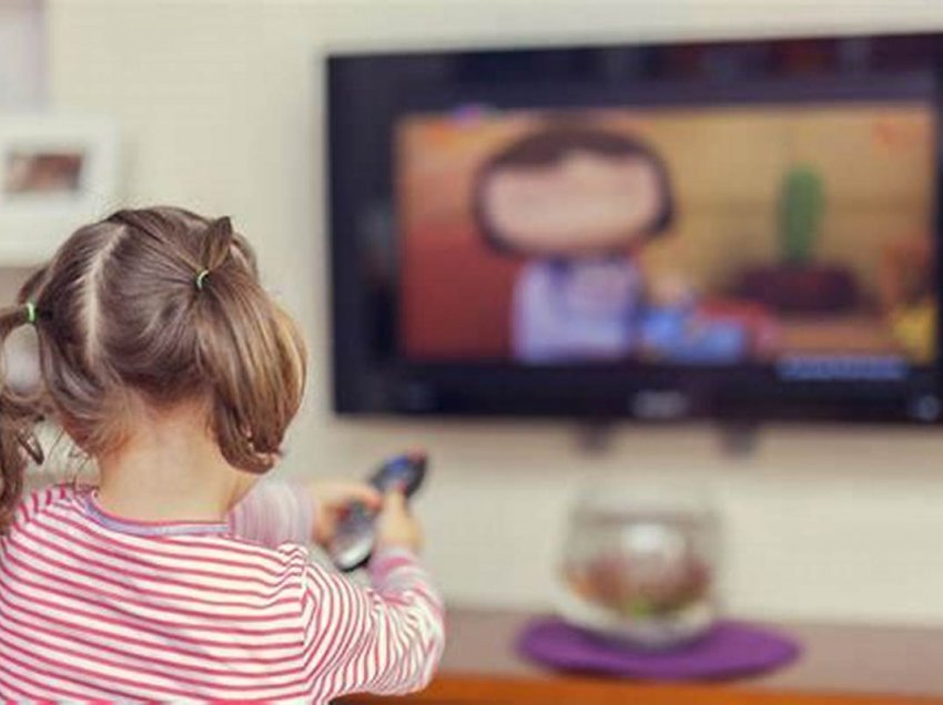 Si të zgjidhni programe të përshtatshme televizive për fëmijët tuaj?