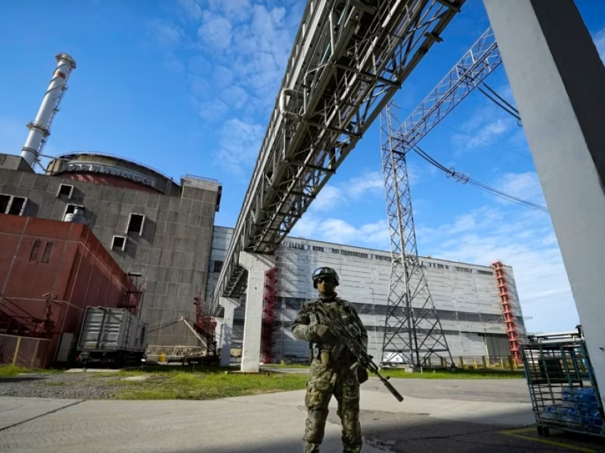 Kievi – Moska, akuza të ndërsjella për sulm të mundshëm ndaj centralit bërthamor të Zaporizhias