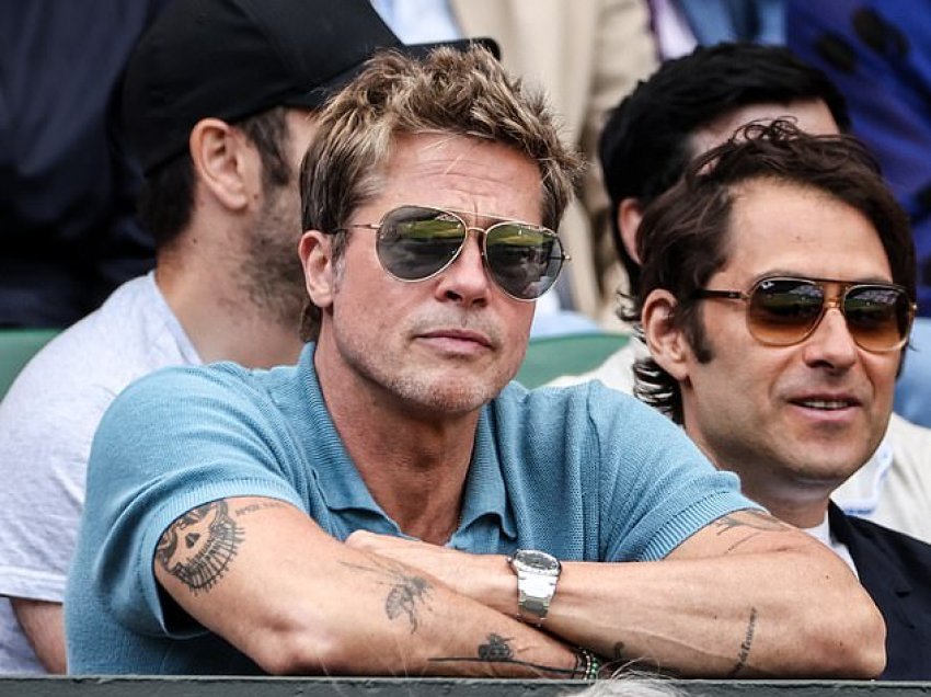 59-vjeçari Brad Pitt mahnit fansat me pamjen rinore në finalen e Wimbledon