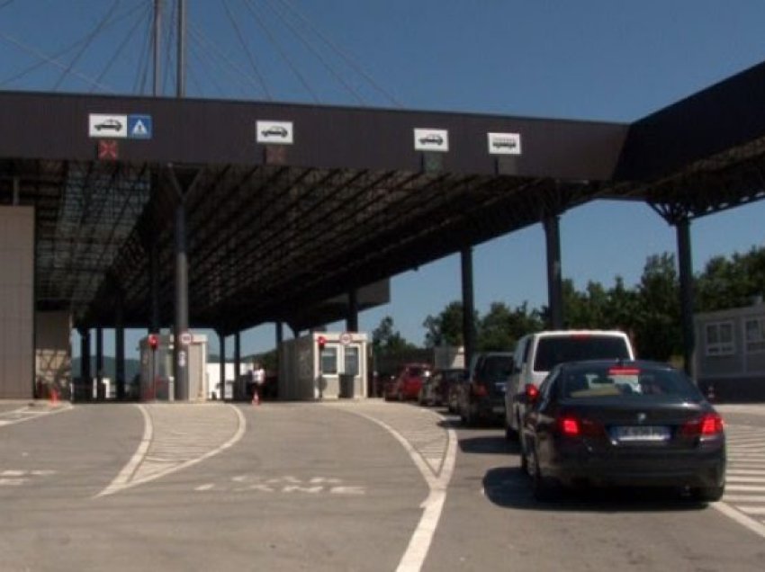 Mbi dy orë pritjet në pikat kufitare të Kosovës