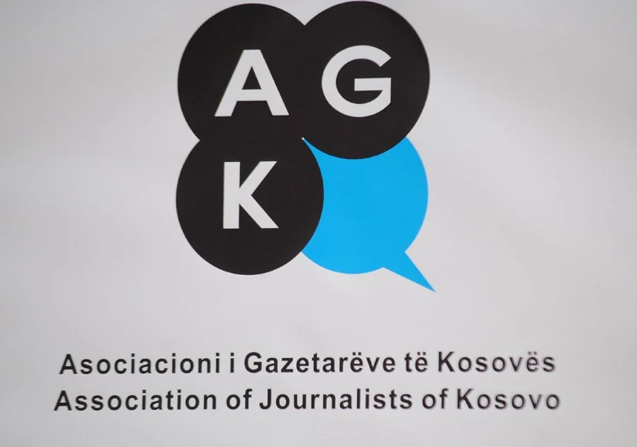 ​AGK: Deklaratë e rrezikshme dhe e papranueshme e Bislimit kundër medieve të Kosovës