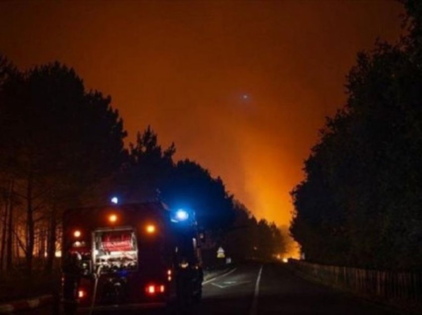 Rreziku për zjarre nga temperaturat e larta, “alarm i kuq” në jug të Francës
