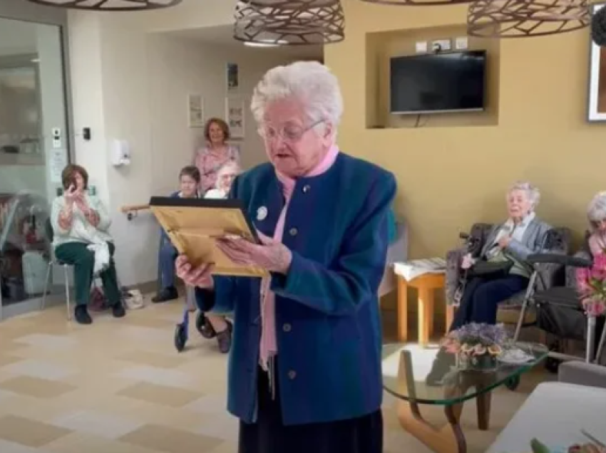 109-vjeçarja, gruaja më e vjetër në Irlandë zbulon sekretin e jetëgjatësisë së saj