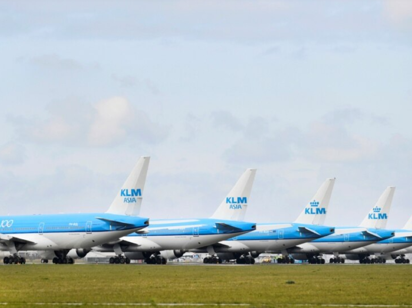 Kompanitë ajrore: Të gatshme të shmangim kaosin e vitit të kaluar në udhëtime