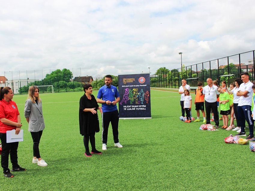 Me garat në Klinë përfundoi edicioni i dytë i projektit ”Girls just want to play football” 
