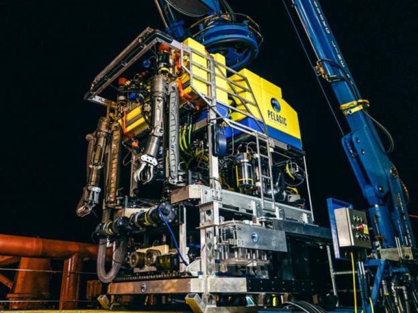 Ky është automjeti i drejtuar në mënyrë robotike që gjeti mbetjet e zhytësit Titan