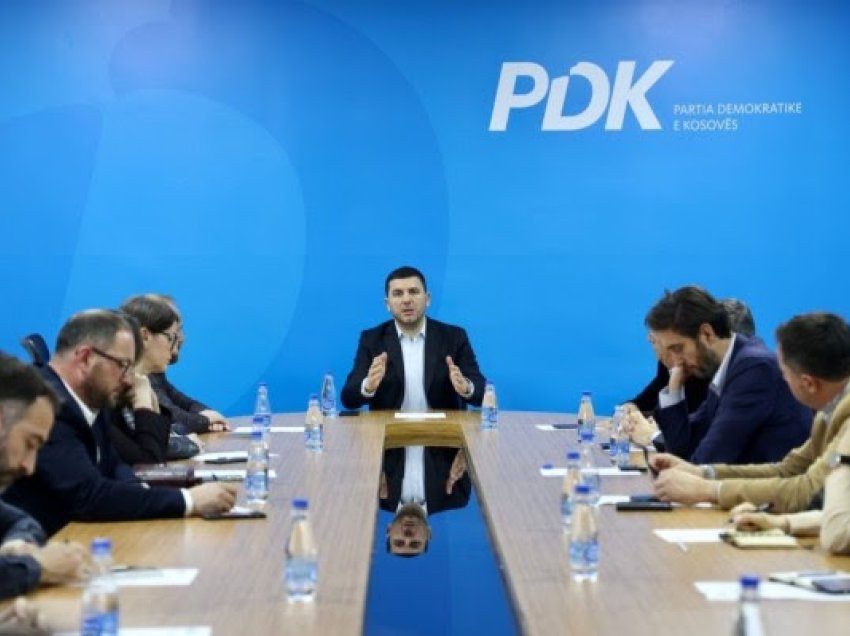 Pas takimit me Lajçakun, Krasniqi mbledh kryesinë e partisë