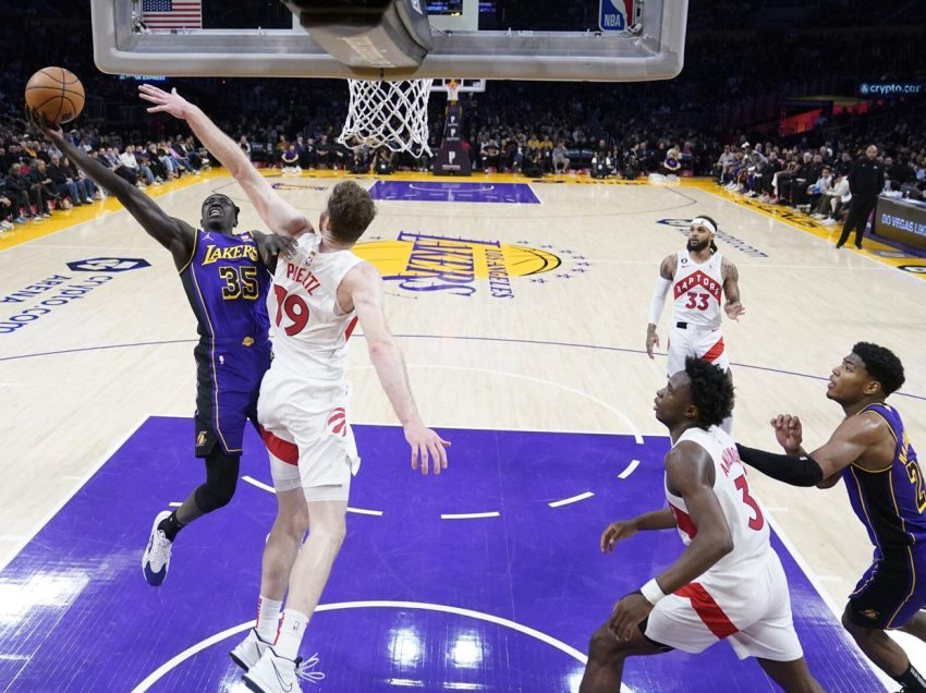 Lakers vazhdojnë me fitore, rezultatet komplete në NBA