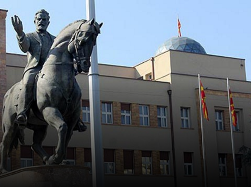 Propozim-ligjet për ndërtimin e korridoreve arrijnë në Kuvend e Maqedonisë me flamur evropian