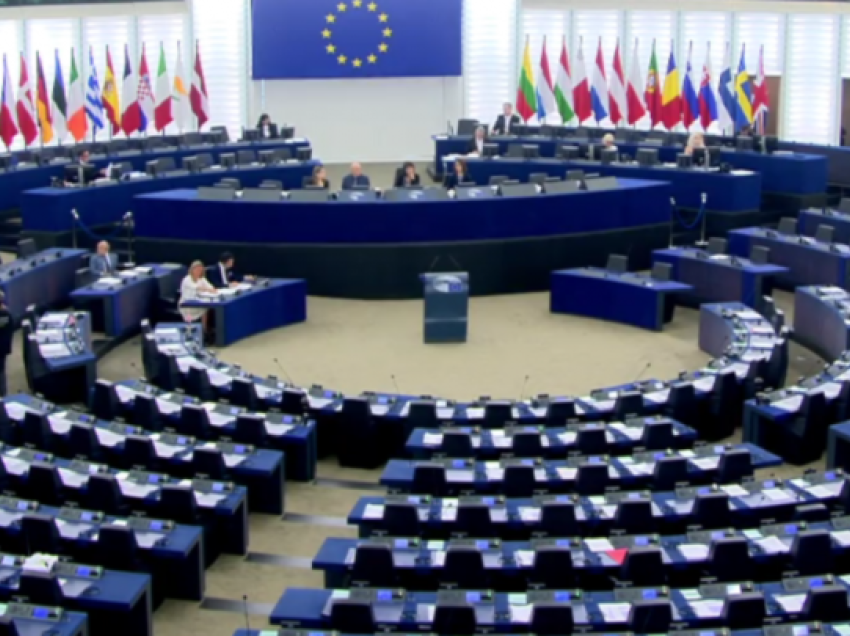 Në PE evidentohet se Serbia e ka shkelur marrëveshjen duke votuar kundër Kosovës