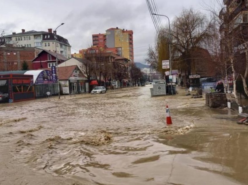 Komuna e Mitrovicës këtë javë i kompenson dëmet nga përmbytjet