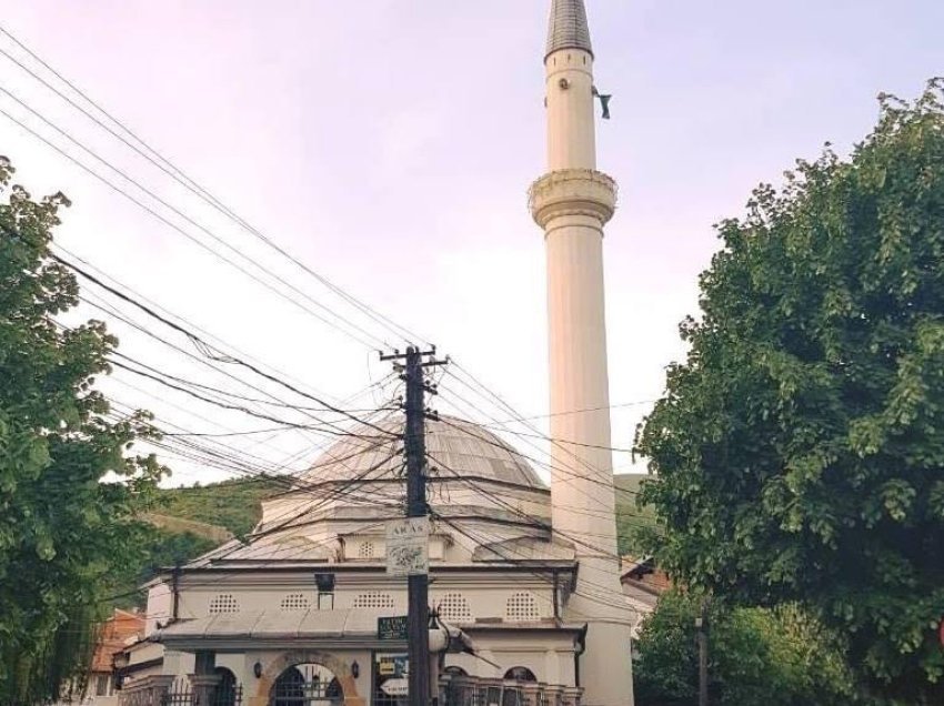 Hajnat thyejnë xhaminë “Sinan Katibi” në Prizren, vjedhin të gjitha paratë nga arka e bamirësisë