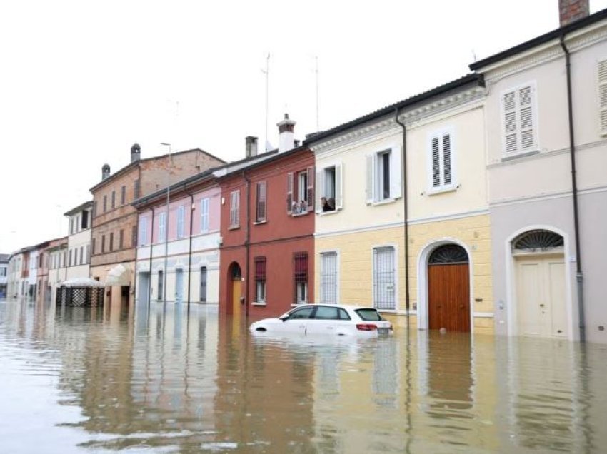 Italia me ndihmë prej 2.2 miliardë dollarësh për zonat e përmbytura